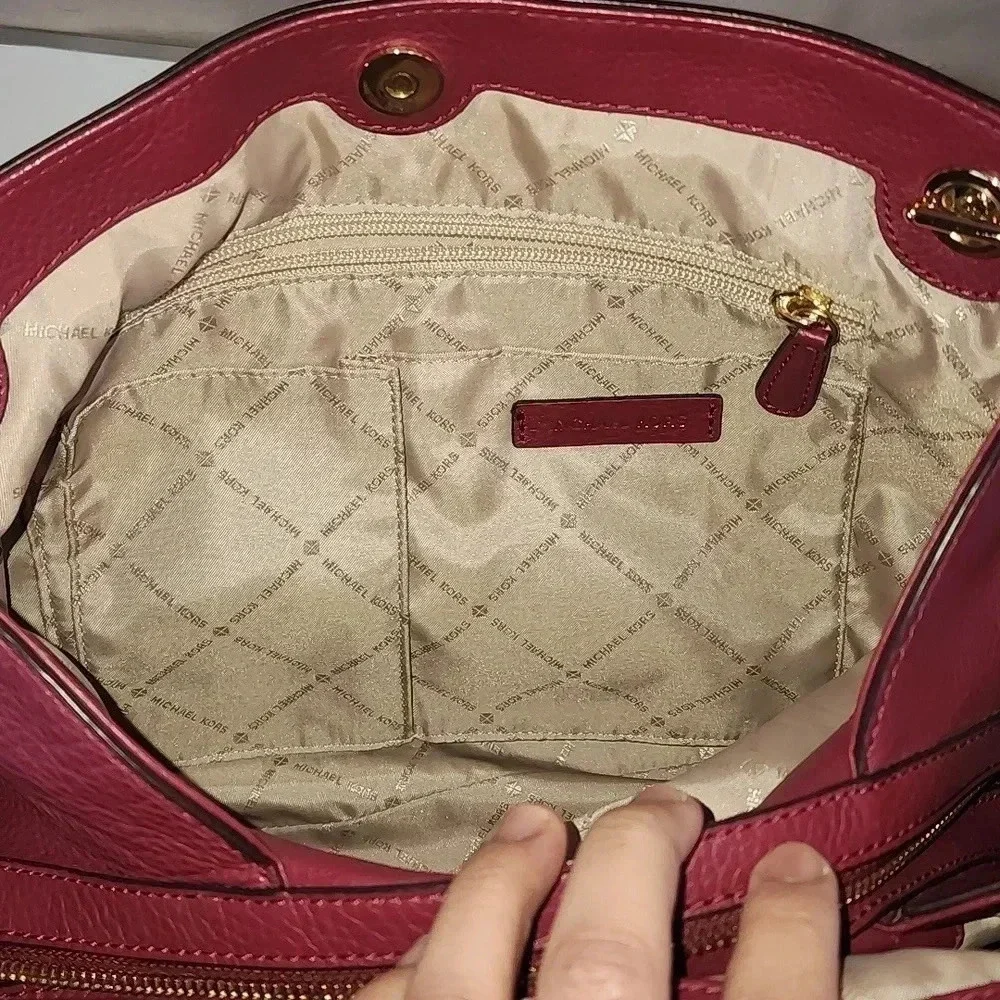 Women's Michael Kors Raven Shoulder Tote Bag, Large,‎ Pre-Owned